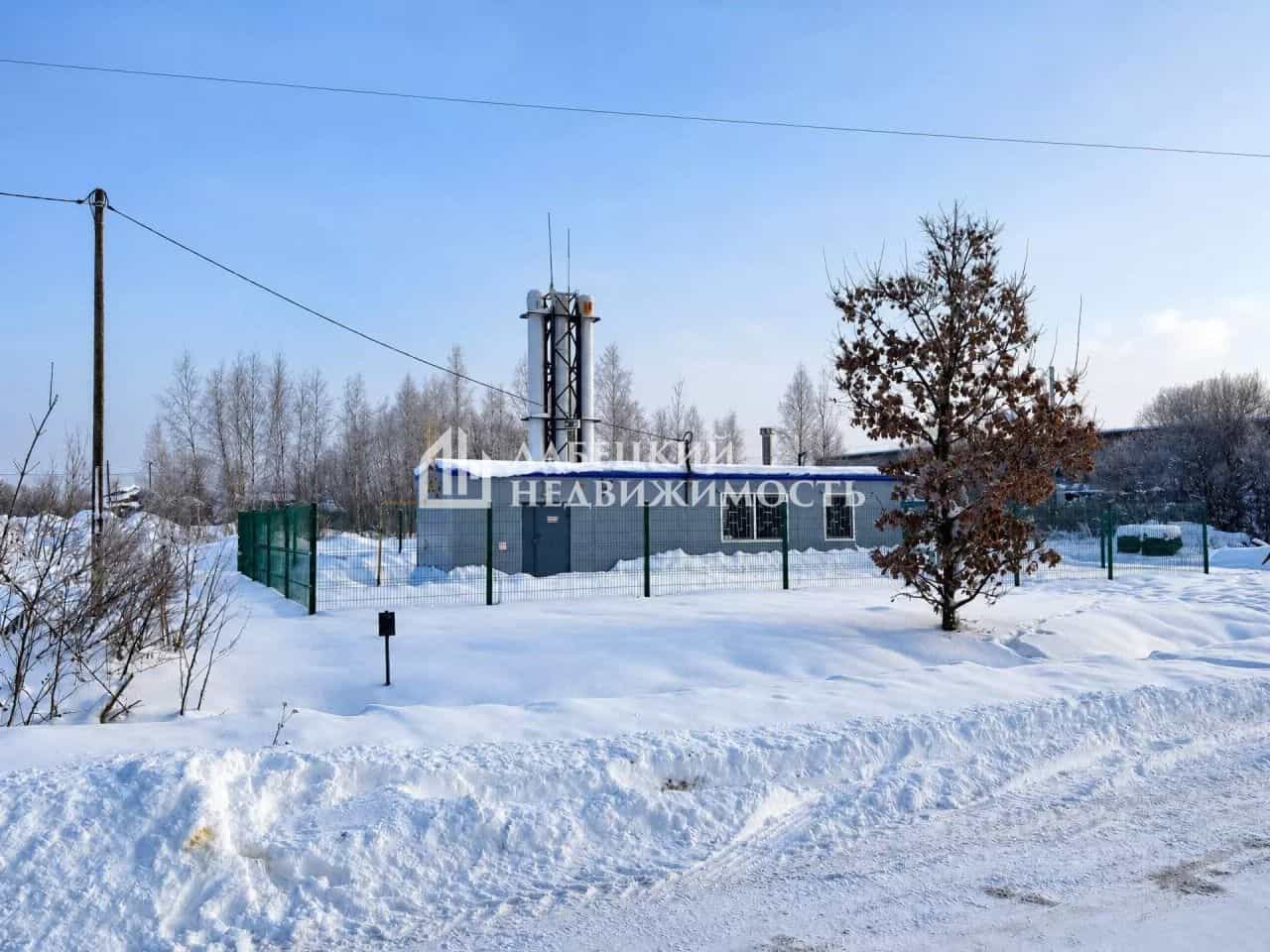 Россия, Тверская область, посёлок городского типа Спирово, улица Мира, 10, фото 14