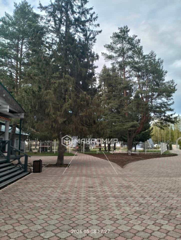 Россия, муниципальное образование Киров, село Порошино, Боровицкая улица, 9, фото 21