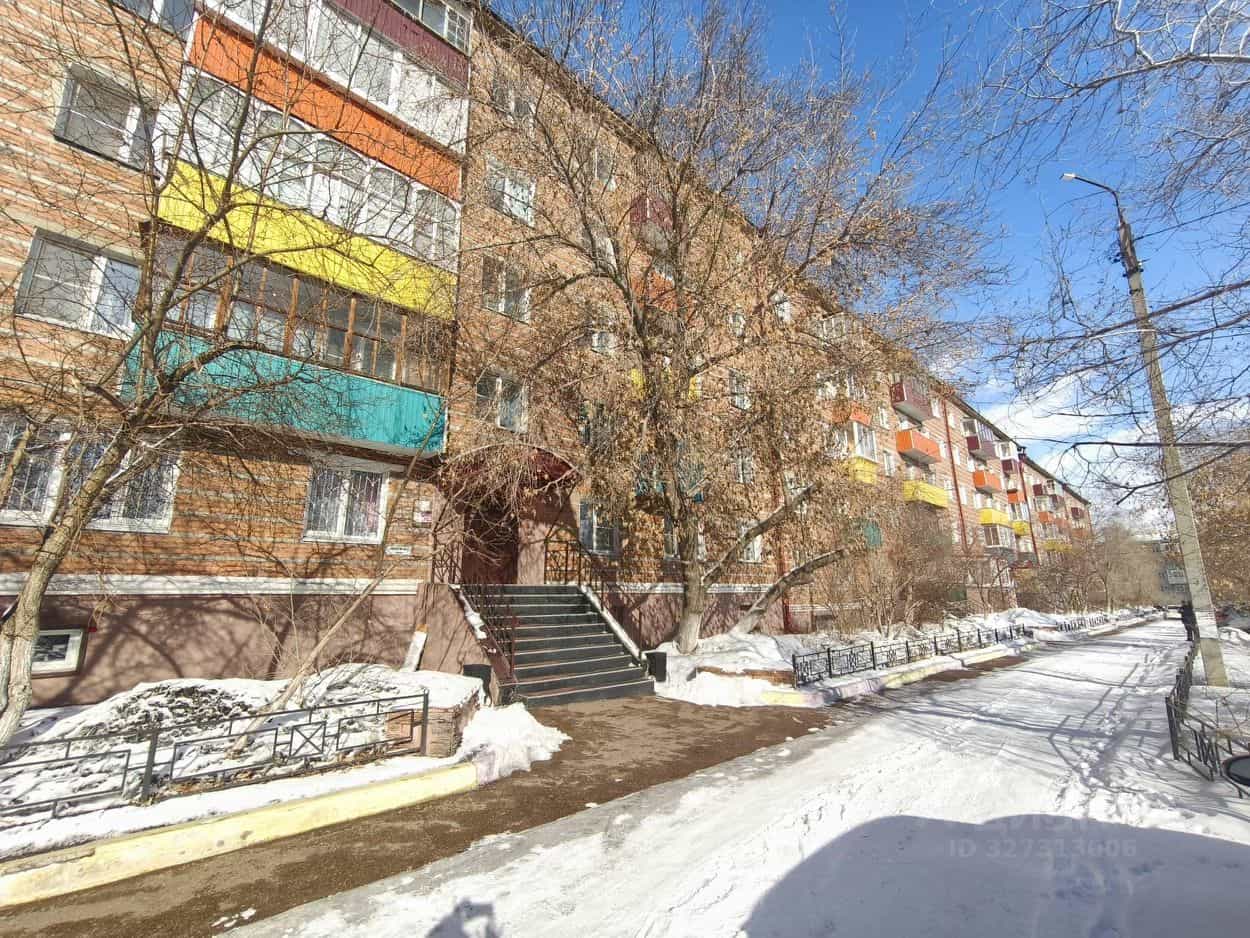 Россия, Республика Бурятия, Улан-Удэ, микрорайон Восточный, улица Камова, 9, фото 23
