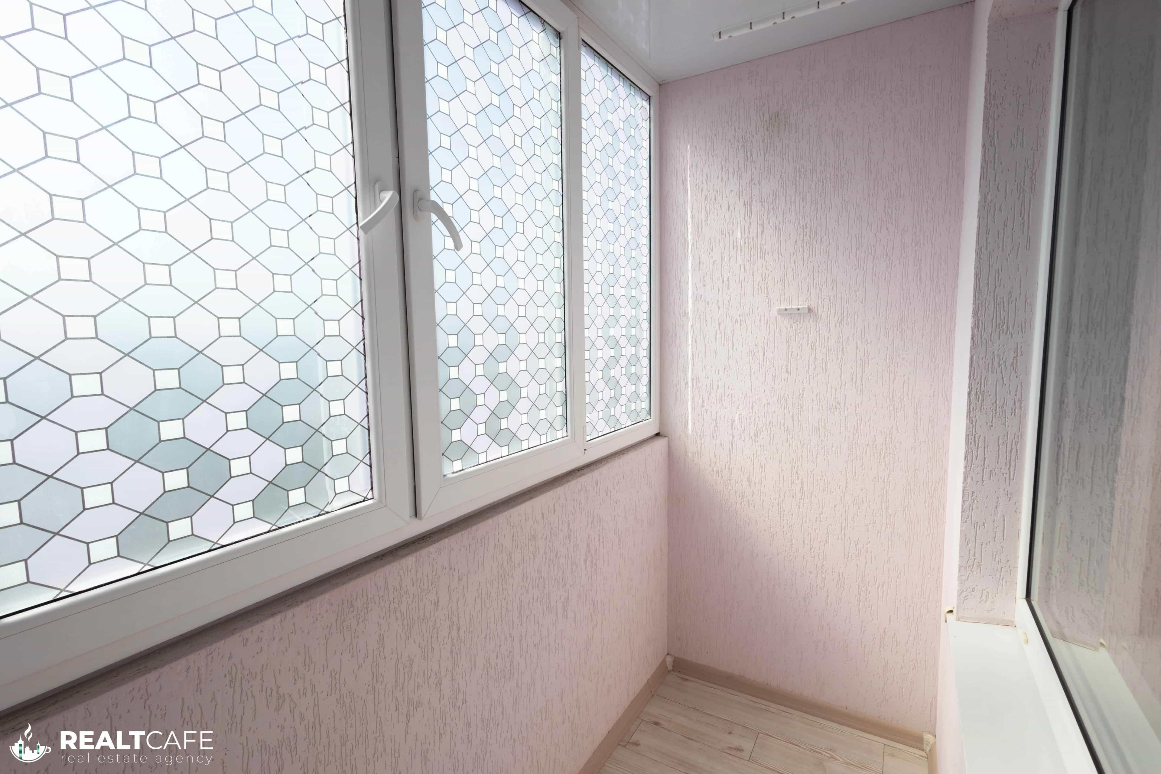 Беларусь, Гродненская область, Лида, улица Крупской, 13, фото 16