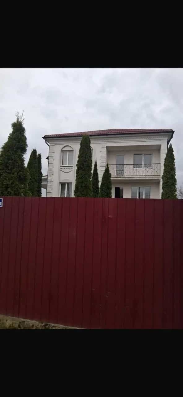 Беларусь, Витебская область, Орша, Революционная улица, 13
