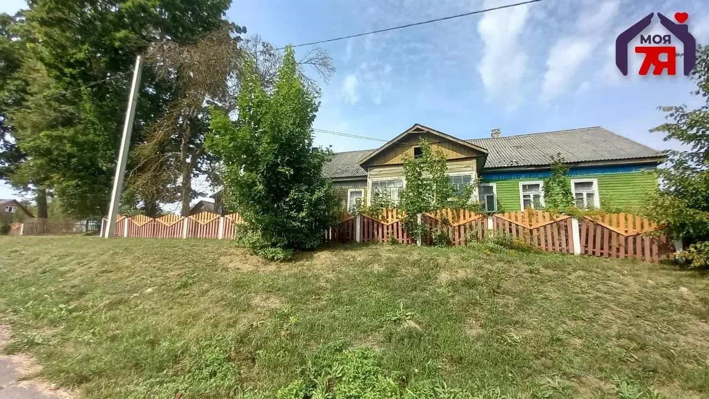 Беларусь, Минская область, Вилейский район, агрогородок Куренец, Советская улица, 35, фото 5