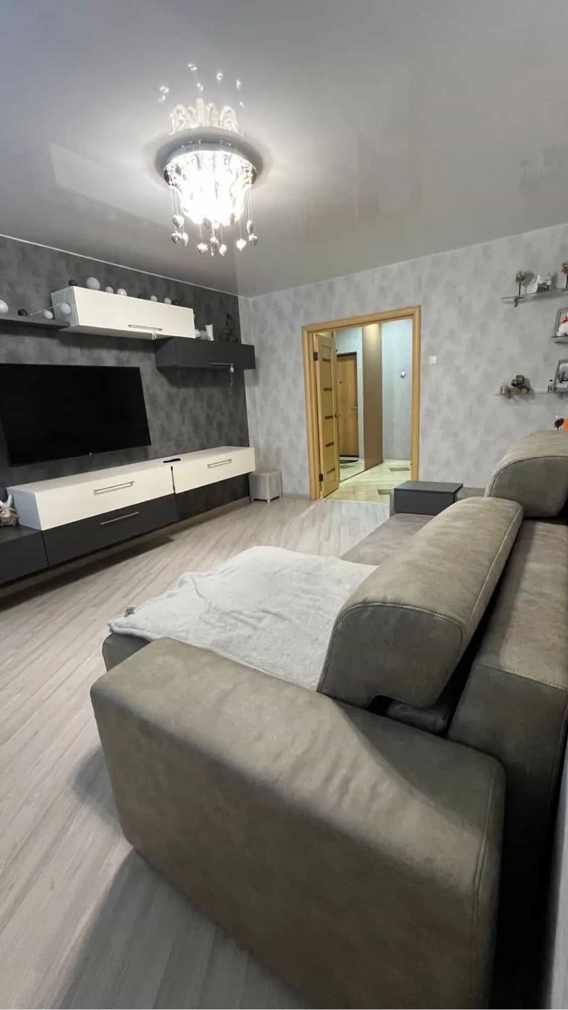 Беларусь, Витебская область, Новополоцк, Слободская улица, 8, фото 4