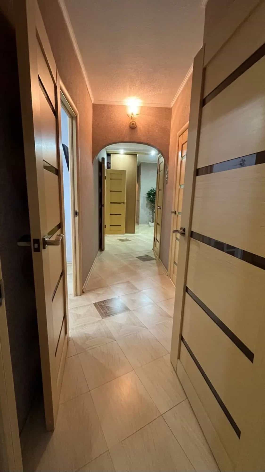 Беларусь, Витебская область, Новополоцк, Слободская улица, 8, фото 12