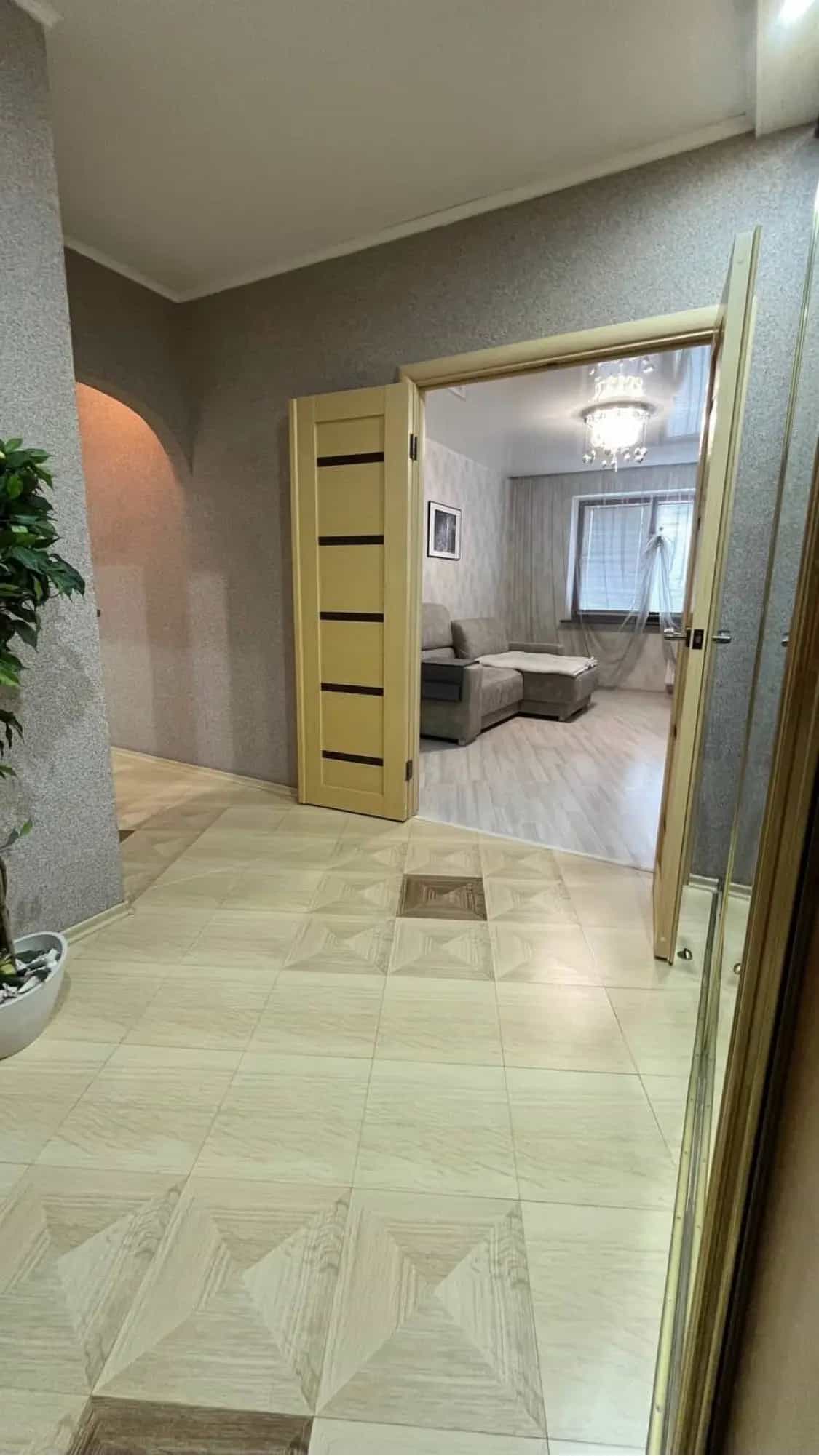 Беларусь, Витебская область, Новополоцк, Слободская улица, 8, фото 13