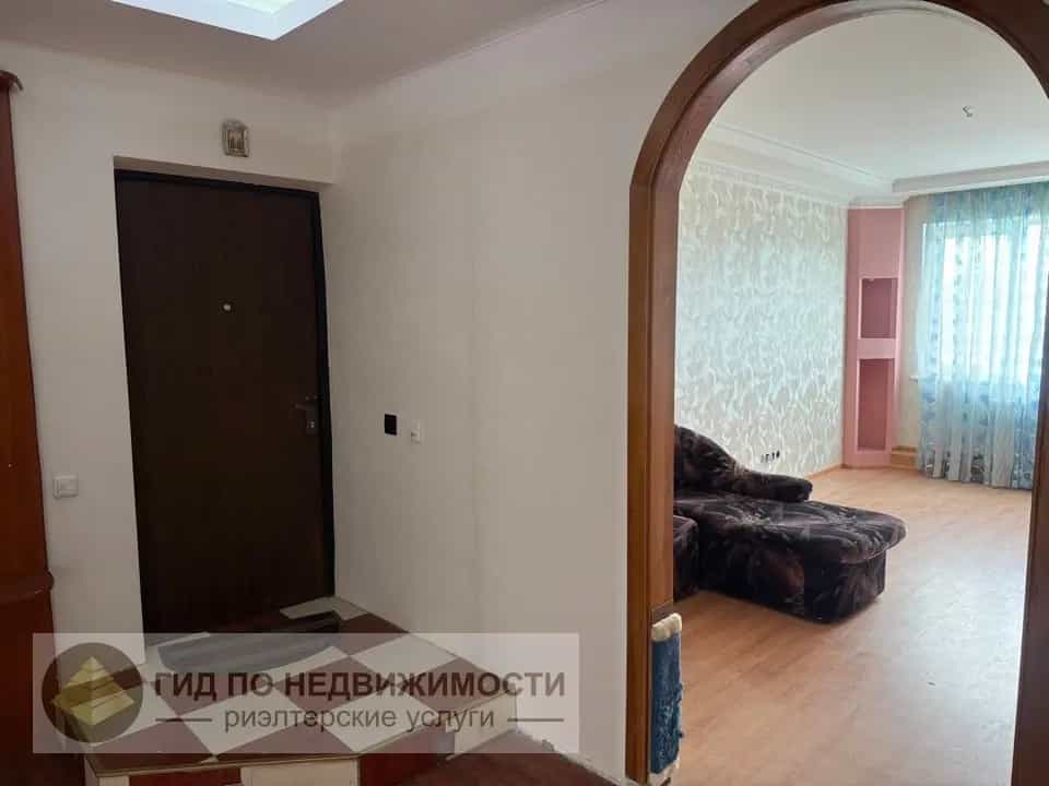 Беларусь, Гомельская область, Буда-Кошелёвский район, агрогородок Октябрь, Октябрьская улица, 3, фото 8