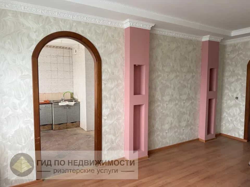 Беларусь, Гомельская область, Буда-Кошелёвский район, агрогородок Октябрь, Октябрьская улица, 3, фото 10