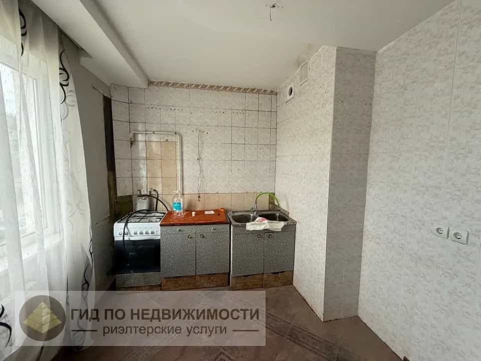 Беларусь, Гомельская область, Буда-Кошелёвский район, агрогородок Октябрь, Октябрьская улица, 3, фото 12