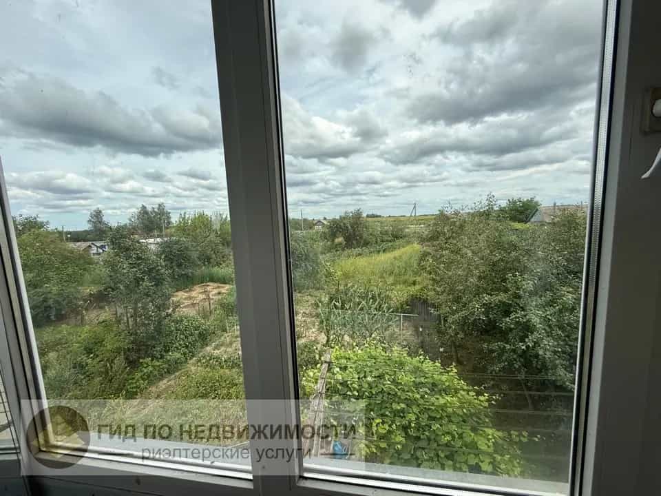 Беларусь, Гомельская область, Буда-Кошелёвский район, агрогородок Октябрь, Октябрьская улица, 3, фото 14
