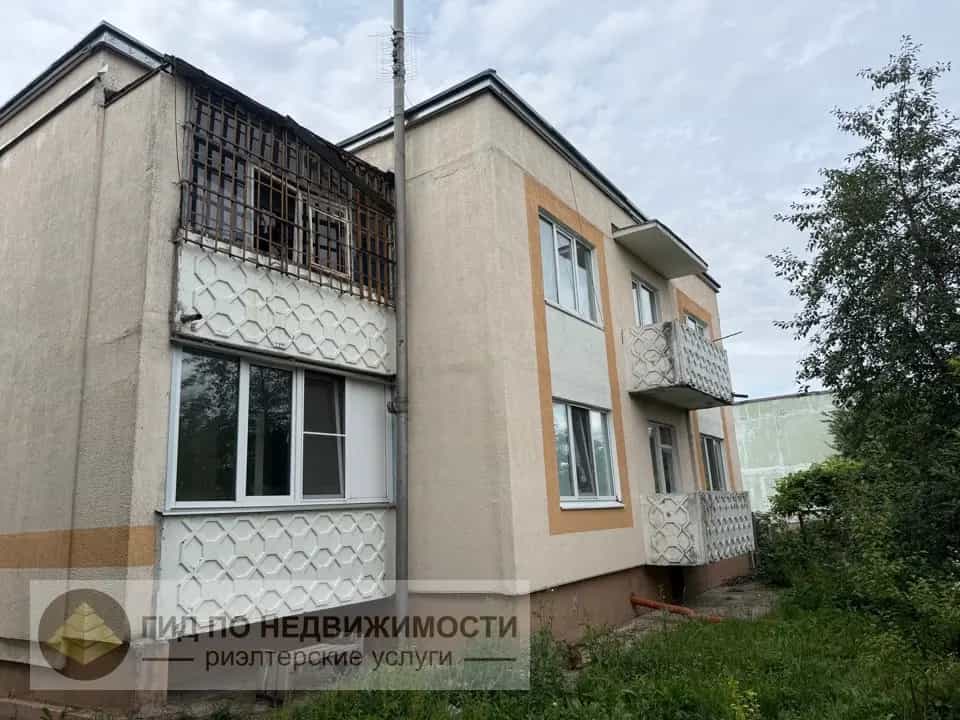 Беларусь, Гомельская область, Буда-Кошелёвский район, агрогородок Октябрь, Октябрьская улица, 3, фото 15