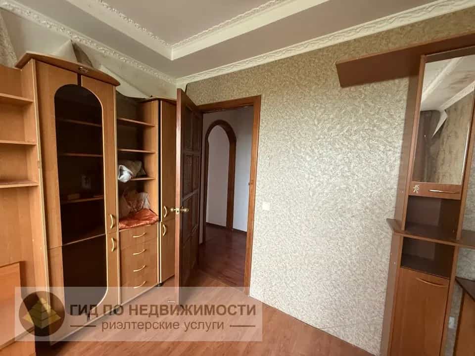 Беларусь, Гомельская область, Буда-Кошелёвский район, агрогородок Октябрь, Октябрьская улица, 3, фото 16