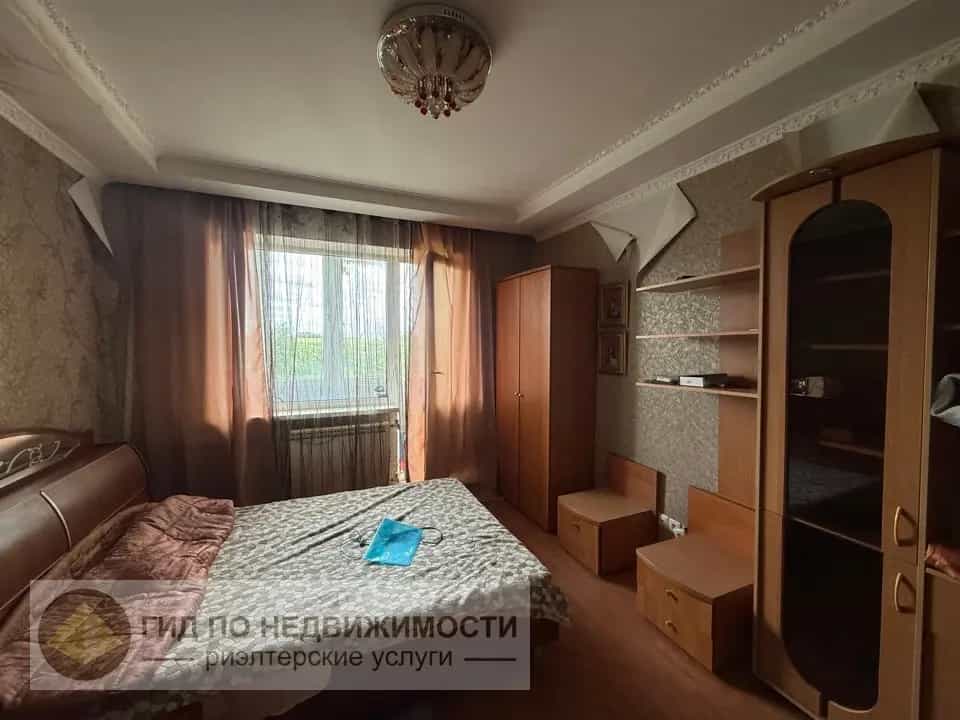 Беларусь, Гомельская область, Буда-Кошелёвский район, агрогородок Октябрь, Октябрьская улица, 3, фото 17