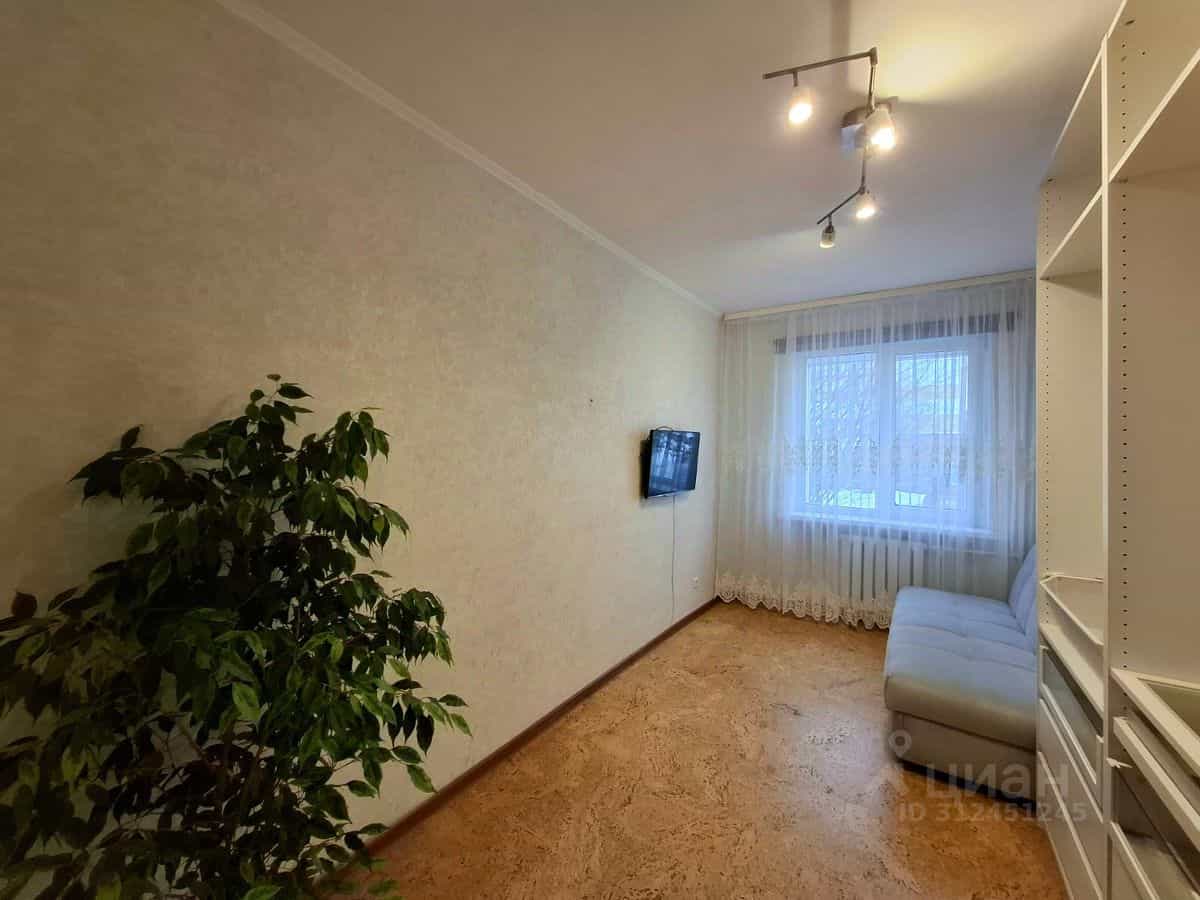 Россия, Камчатский край, Петропавловск-Камчатский, проспект Карла Маркса, 17, фото 2