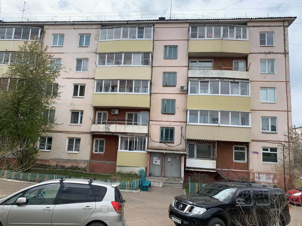 Россия, Республика Бурятия, Улан-Удэ, 102-й микрорайон, улица Ринчино, 9, фото 2