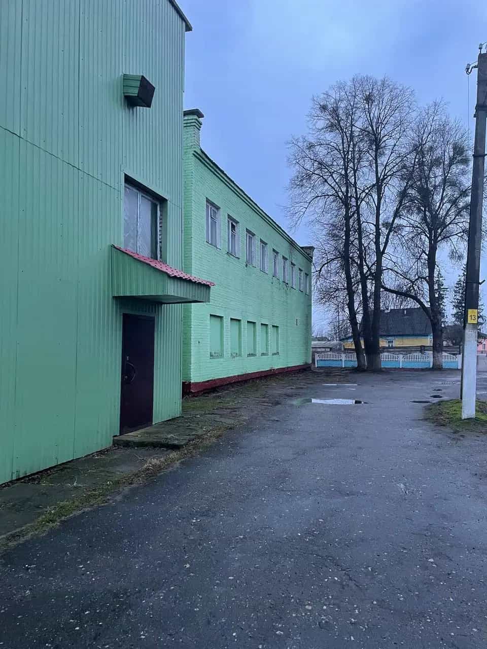 Беларусь, Гомельская область, Калинковичский район, городской посёлок Озаричи, Октябрьская улица, 27Б, фото 2