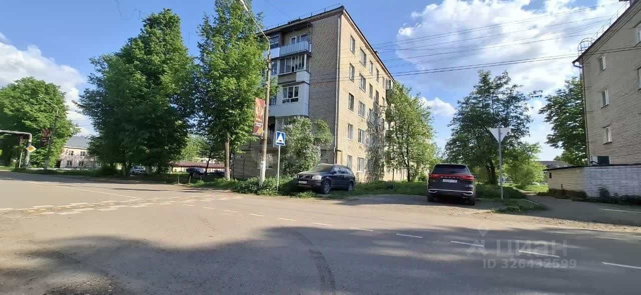 Россия, Тверская область, Конаковский муниципальный округ, посёлок городского типа Изоплит, Пионерская улица, 5, фото 7