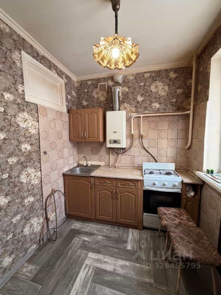 Россия, Псковская область, Великие Луки, улица Ботвина, 7к1, фото 2