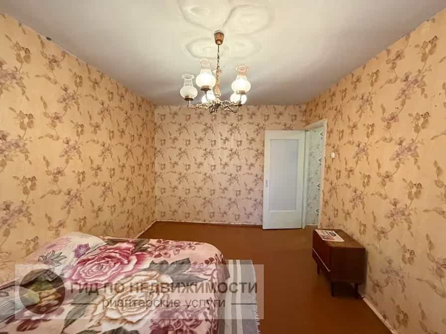 Беларусь, Гомель, улица Малайчука, 33, фото 3
