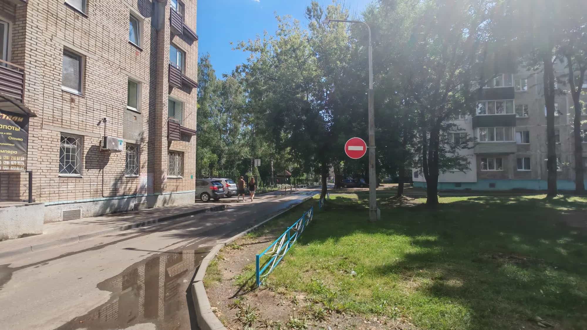 Беларусь, Витебская область, Новополоцк, Молодёжная улица, 101, фото 16