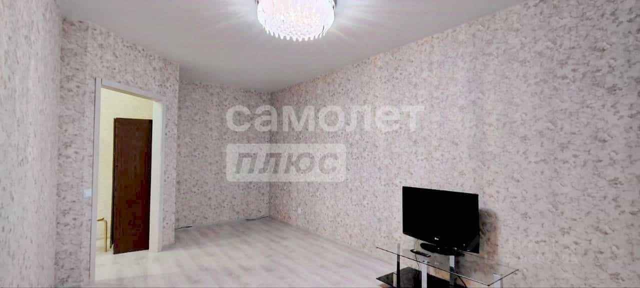 Россия, Липецк, улица И.В. Свиридова, 18, фото 6