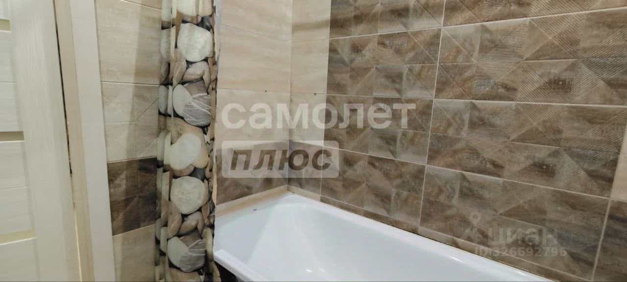 Россия, Липецк, улица И.В. Свиридова, 18, фото 11