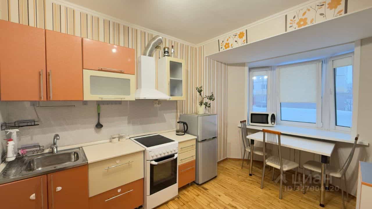 Россия, Республика Коми, Сыктывкар, Советская улица, 1