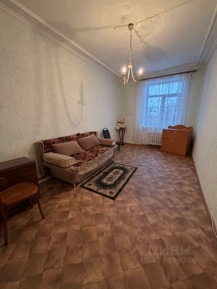 Россия, Псковская область, Великие Луки, проспект Ленина, 34, фото 9