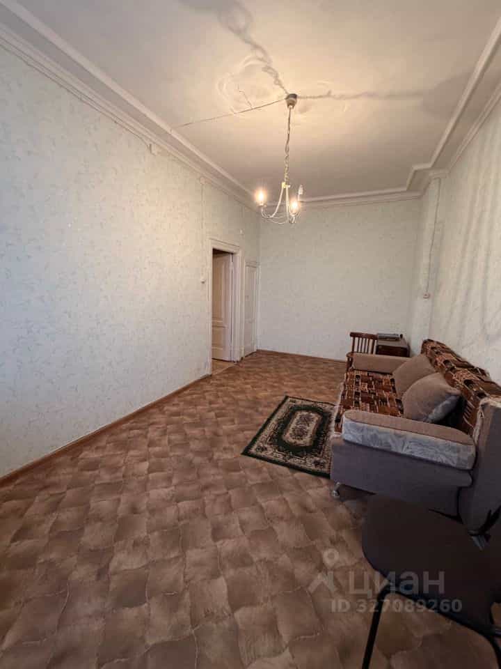 Россия, Псковская область, Великие Луки, проспект Ленина, 34, фото 10