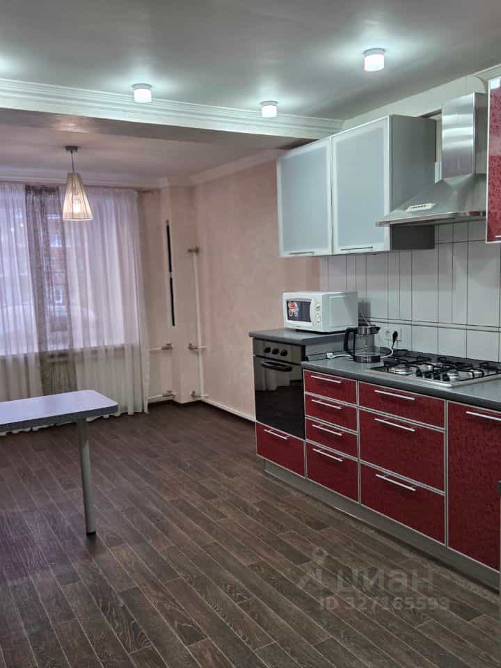 Россия, Удмуртская Республика, Ижевск, улица Коммунаров, 349, фото 2