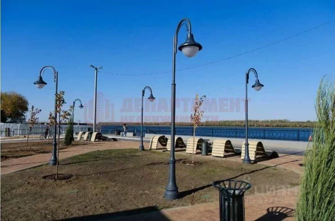 Россия, Астрахань, проспект Бумажников, 15к1, фото 4