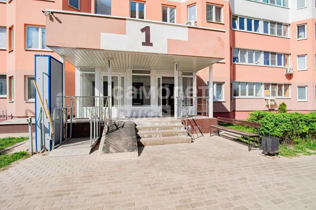 Россия, Липецк, улица И.В. Свиридова, 24к1, фото 13