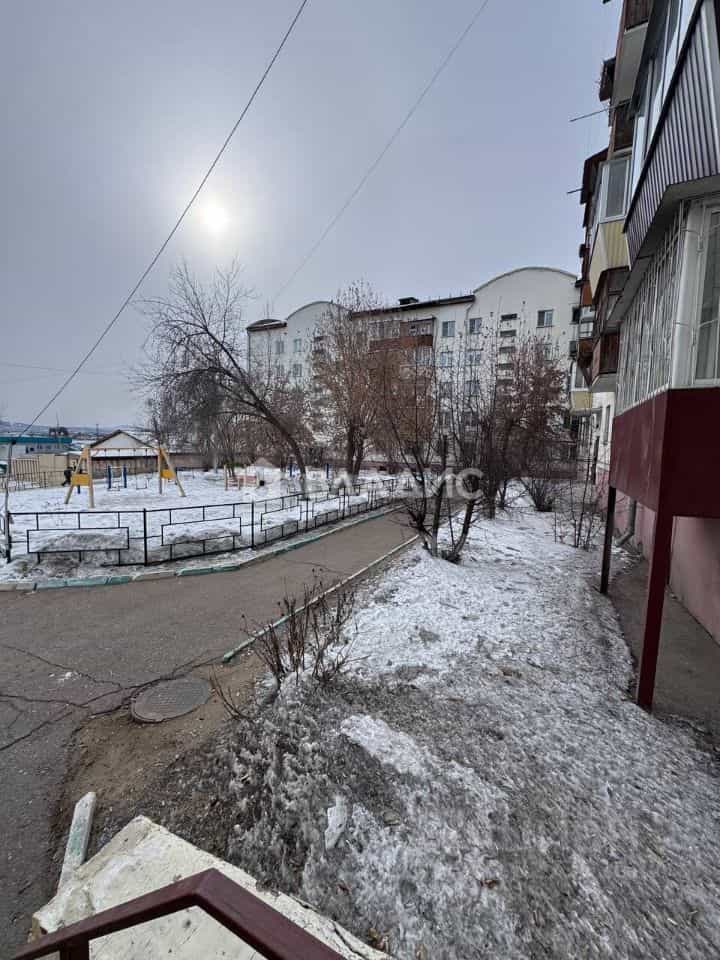 Россия, Республика Бурятия, Улан-Удэ, Октябрьская улица, 45, фото 27