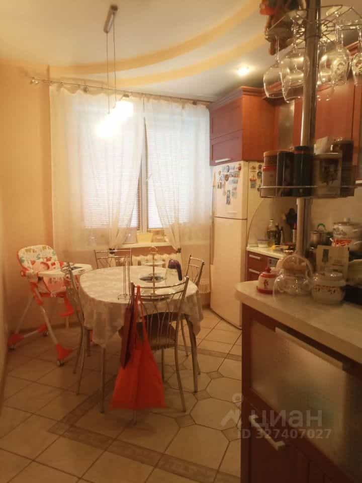 Россия, Великий Новгород, Западный район, улица Кочетова, 16/46, фото 14
