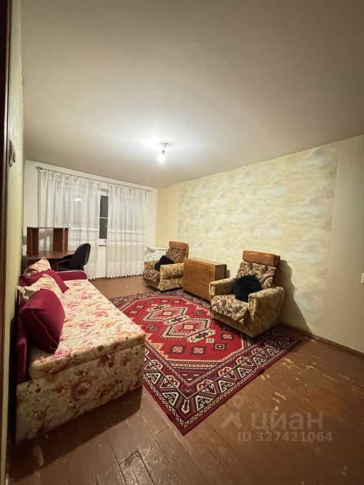 Россия, Мурманская область, Апатиты, улица Строителей, 59, фото 4