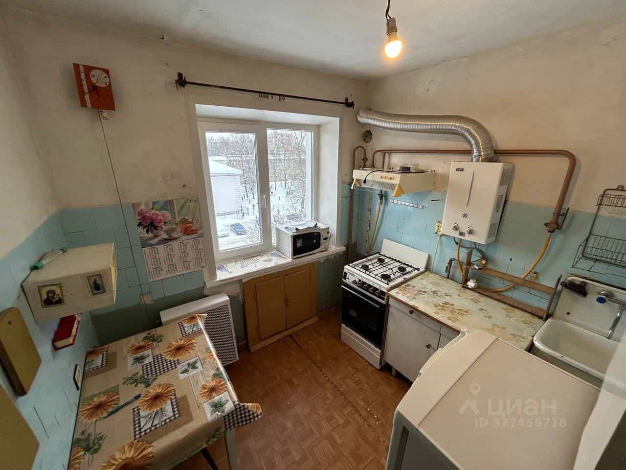 Россия, Псковская область, Великие Луки, проспект Ленина, 57