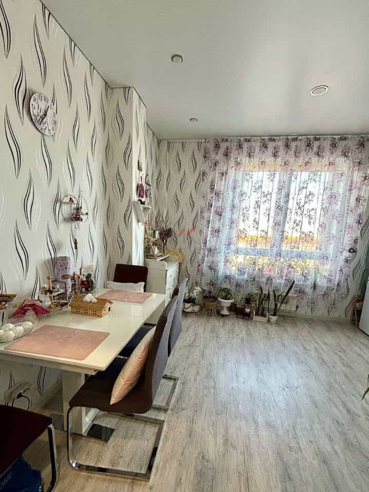 Россия, Республика Хакасия, Абакан, улица Комарова, 7Б, фото 3