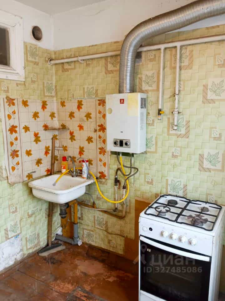 Россия, Новгородская область, Малая Вишера, Лесная улица, 32, фото 2