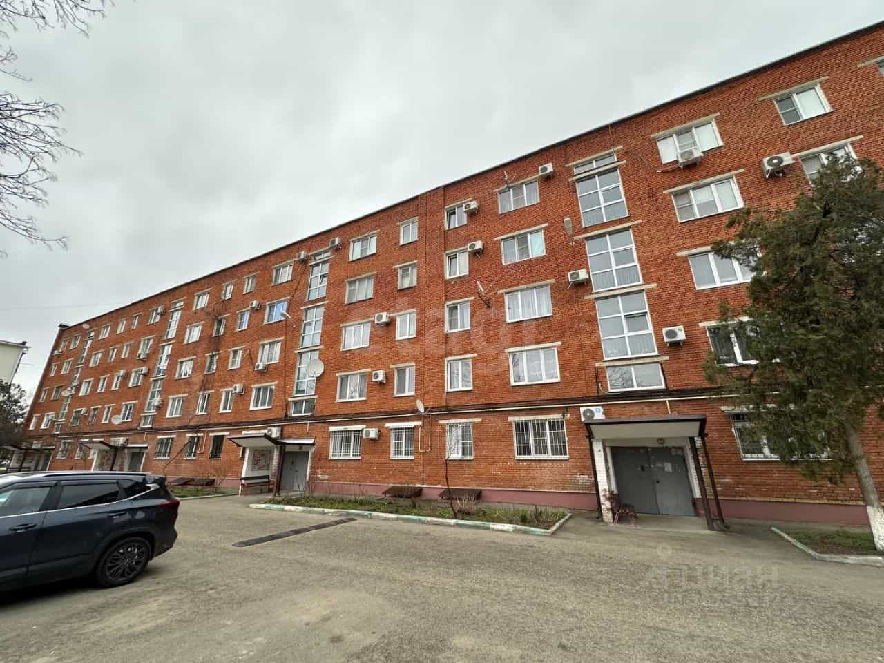 Россия, Республика Адыгея (Адыгея), Майкоп, улица 8 Марта, 1, фото 3