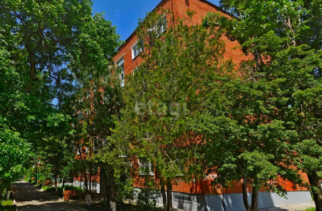 Россия, Республика Адыгея (Адыгея), Майкоп, Депутатская улица, 20, фото 4