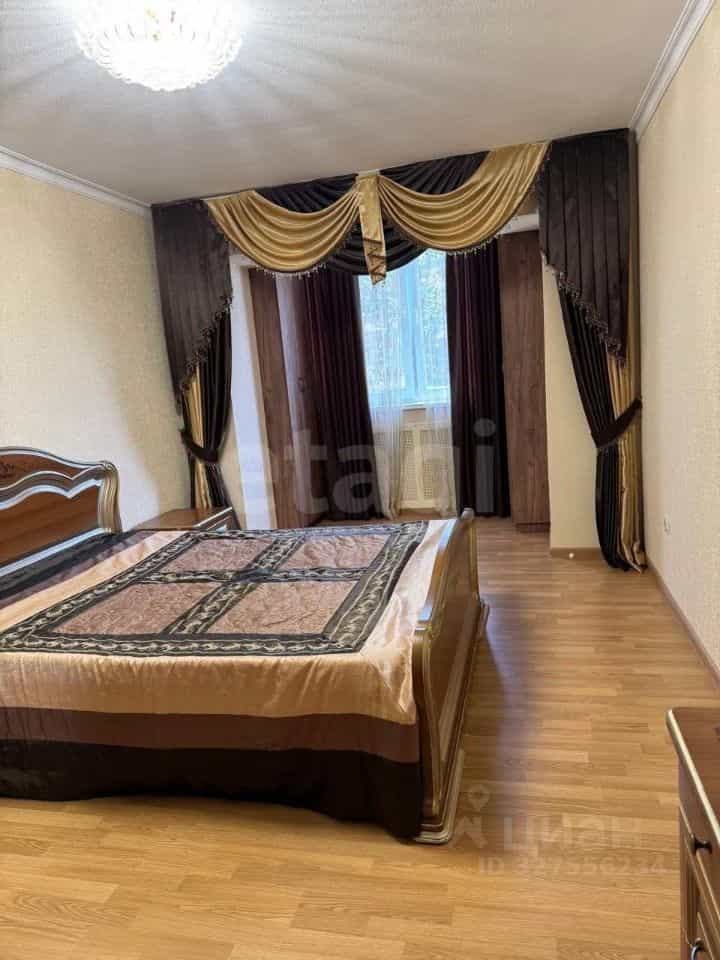 Россия, Республика Адыгея (Адыгея), Майкоп, Депутатская улица, 20, фото 5