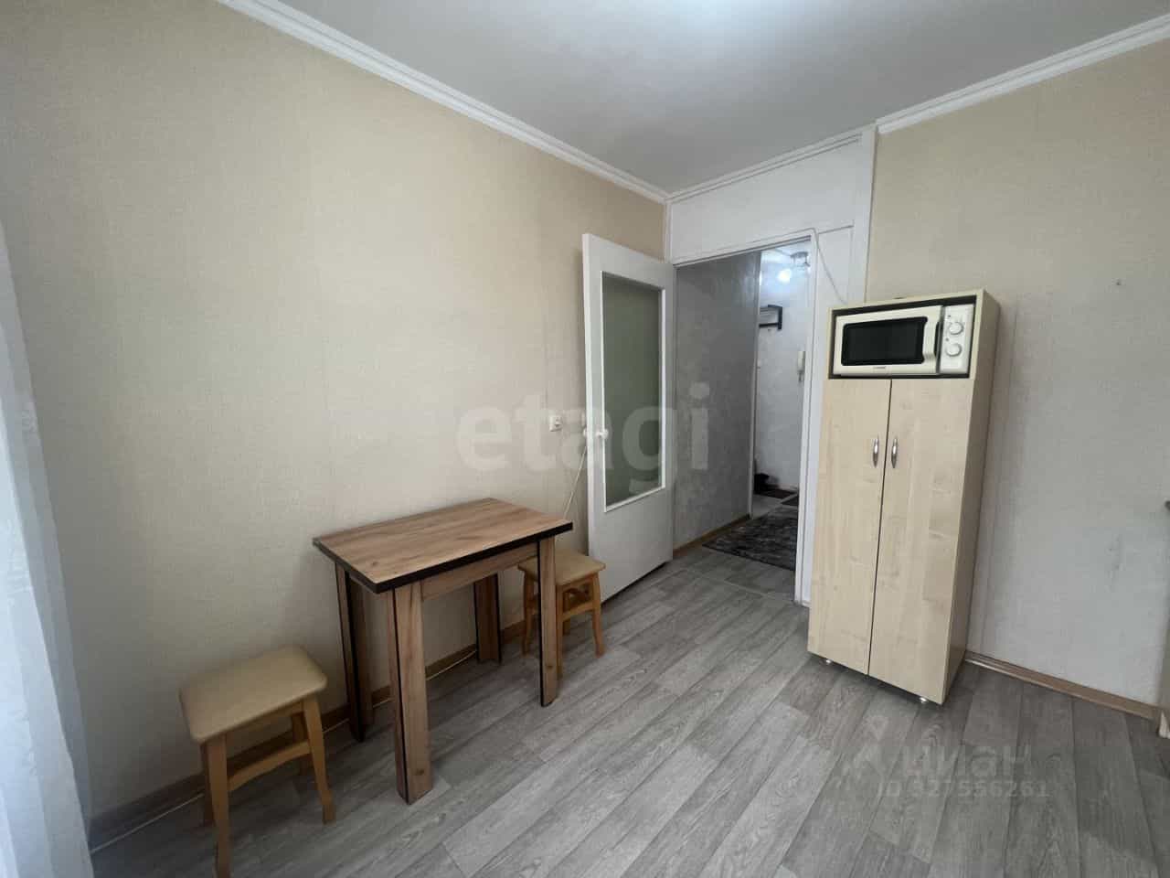 Россия, Республика Адыгея (Адыгея), Майкоп, улица Михайлова, 8, фото 3