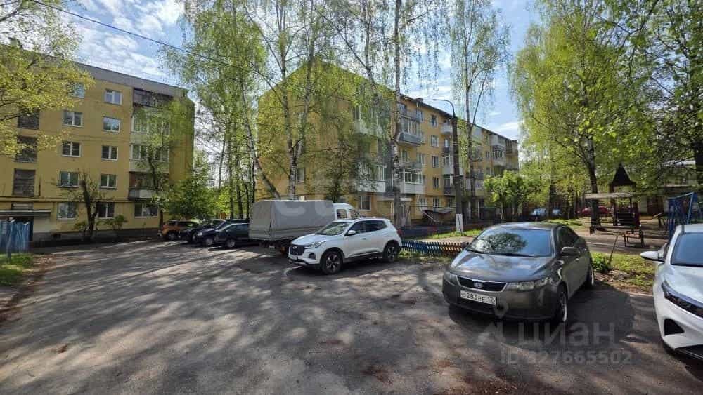 Россия, Республика Марий Эл, Йошкар-Ола, проспект Гагарина, 13А, фото 3