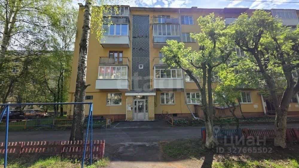 Россия, Республика Марий Эл, Йошкар-Ола, проспект Гагарина, 13А, фото 6