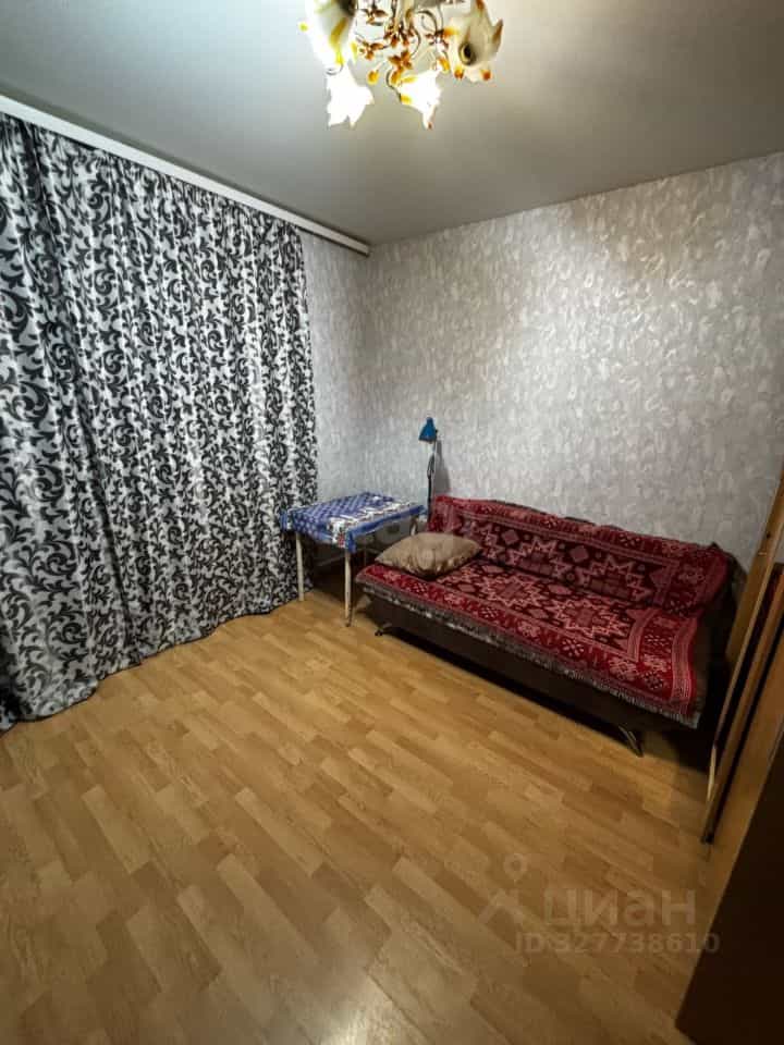 Россия, Ямало-Ненецкий автономный округ, Приуральский район, село Аксарка, квартал Брусничный, 1, фото 7