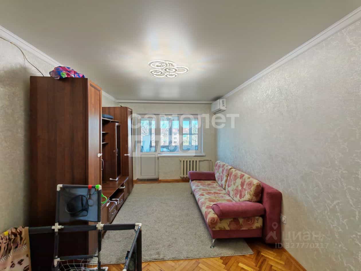 Россия, Республика Адыгея (Адыгея), Майкоп, улица Димитрова, 11/4, фото 14