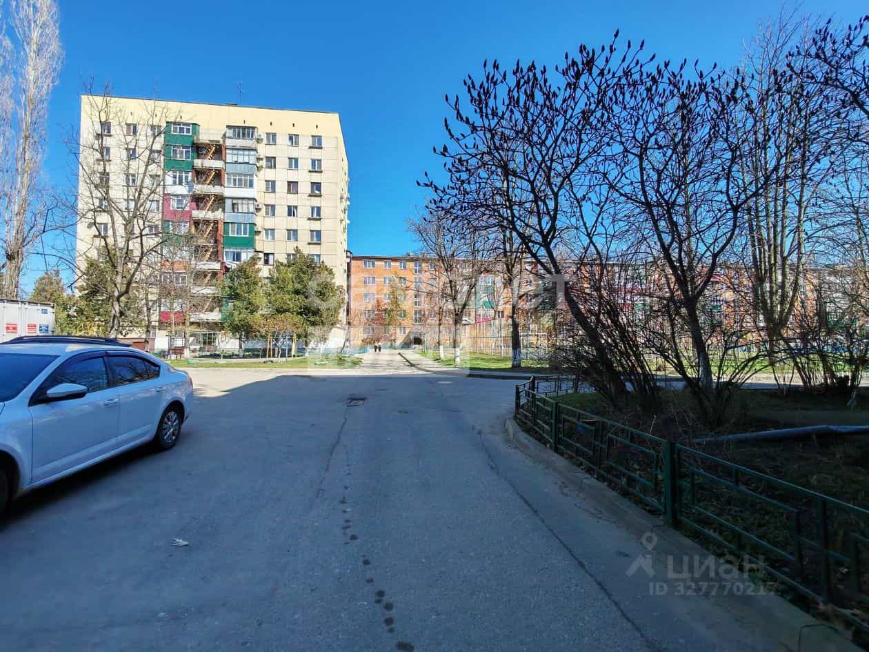 Россия, Республика Адыгея (Адыгея), Майкоп, улица Димитрова, 11/4, фото 23