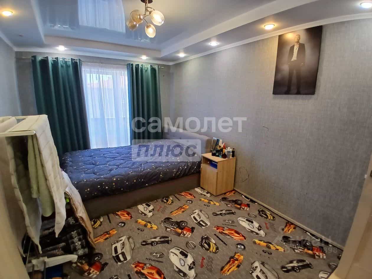 Россия, Приморский край, посёлок городского типа Дунай, улица Ветеранов, 1