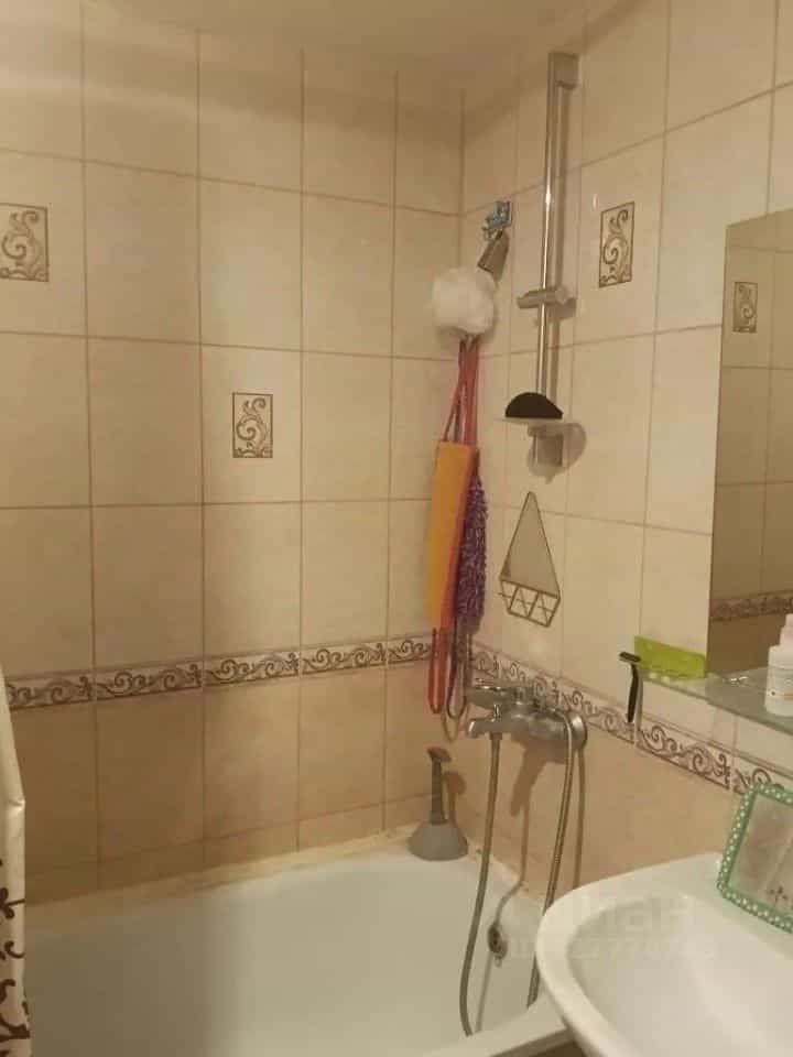 Россия, Республика Марий Эл, Йошкар-Ола, улица Петрова, 5, фото 4