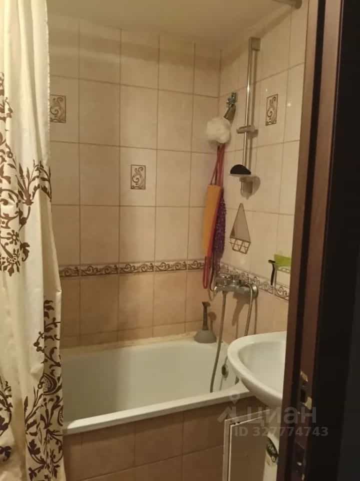 Россия, Республика Марий Эл, Йошкар-Ола, улица Петрова, 5, фото 9