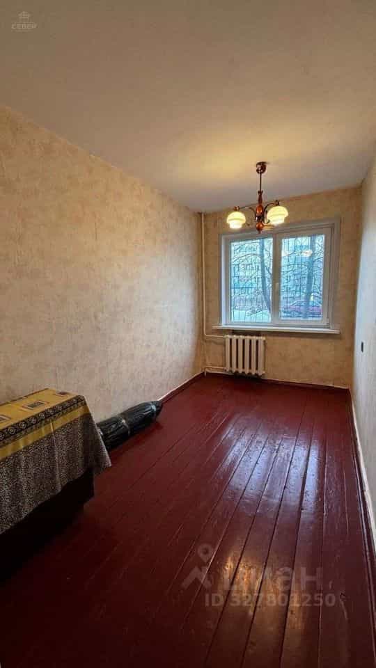 Россия, Великий Новгород, Октябрьская улица, 40, фото 2